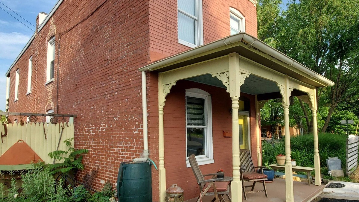 Frederick House | Historic, Arts District Labor Day Weekend House for 6, Grill, OSP, Breweries