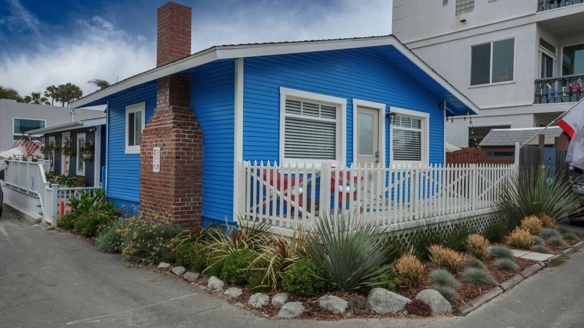 Sunset Beach House | Historic beachside home in charming Sunset Beach