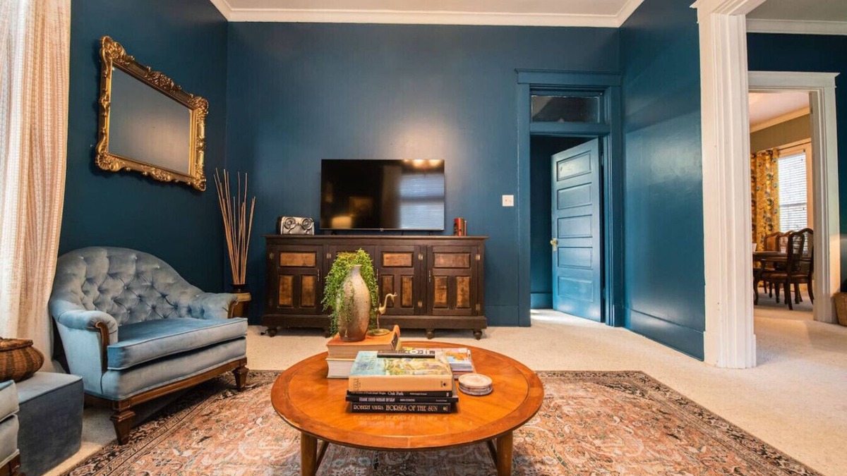 Ferndale House | Historic Beauty in WLR
