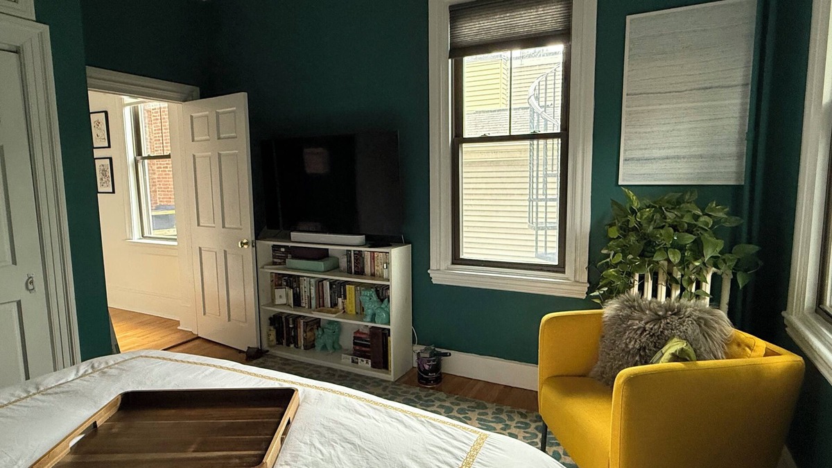 Medford Street - The Neck Apartment | Historic Boston apartment with private garden/patio