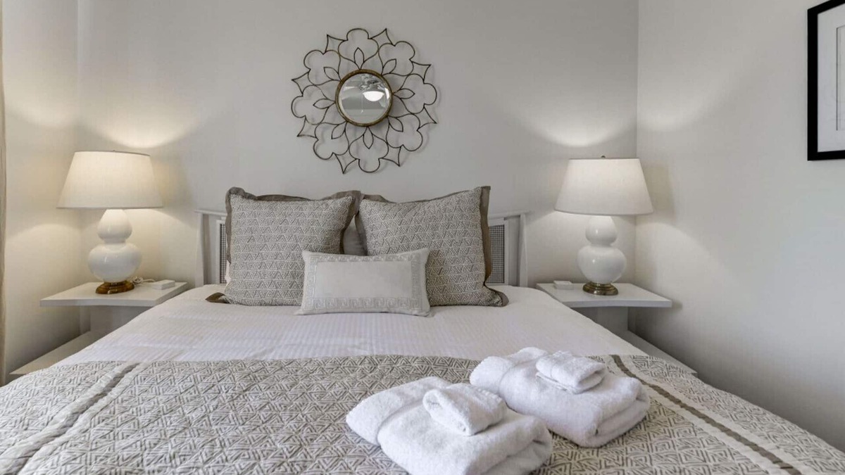 Columbia House | Historic Carriage House