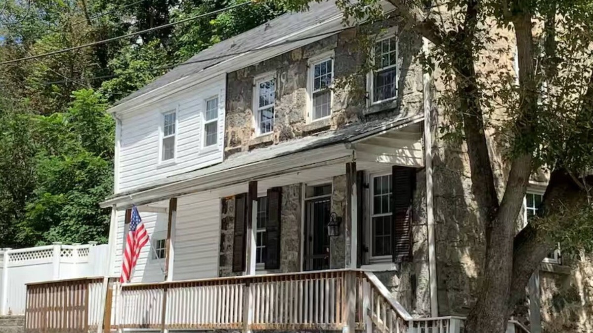 Ellicott City House | Historic Charm, Modern Comfort