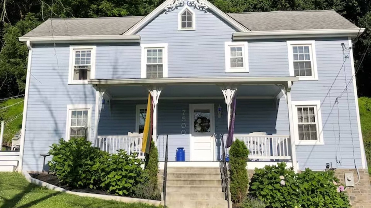 Sykesville House | Historic charmer w/firepit surrounded by restaurants, shops and hiking trails