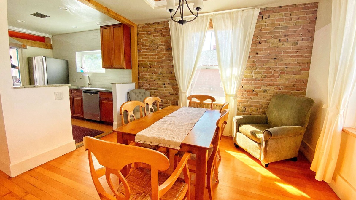 Clarkdale House | Historic Clarkdale House with Mountain Views