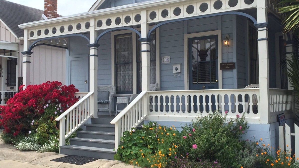 Pacific Grove Cottage | Historic 'Cottage at the Cove' at Lover's Point - Your Home Away From Home