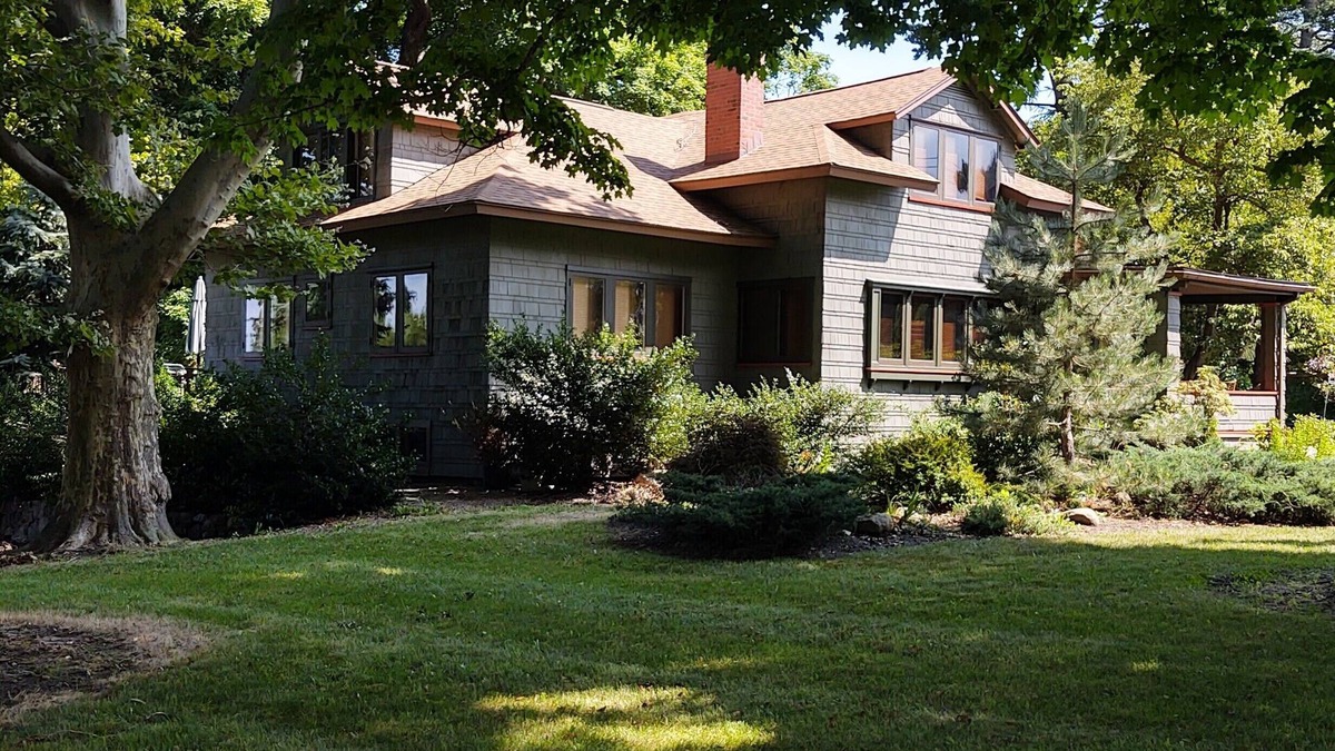Westfield House | Historic Country Home for large Families & Friends! 20% off for 7+ night stays!