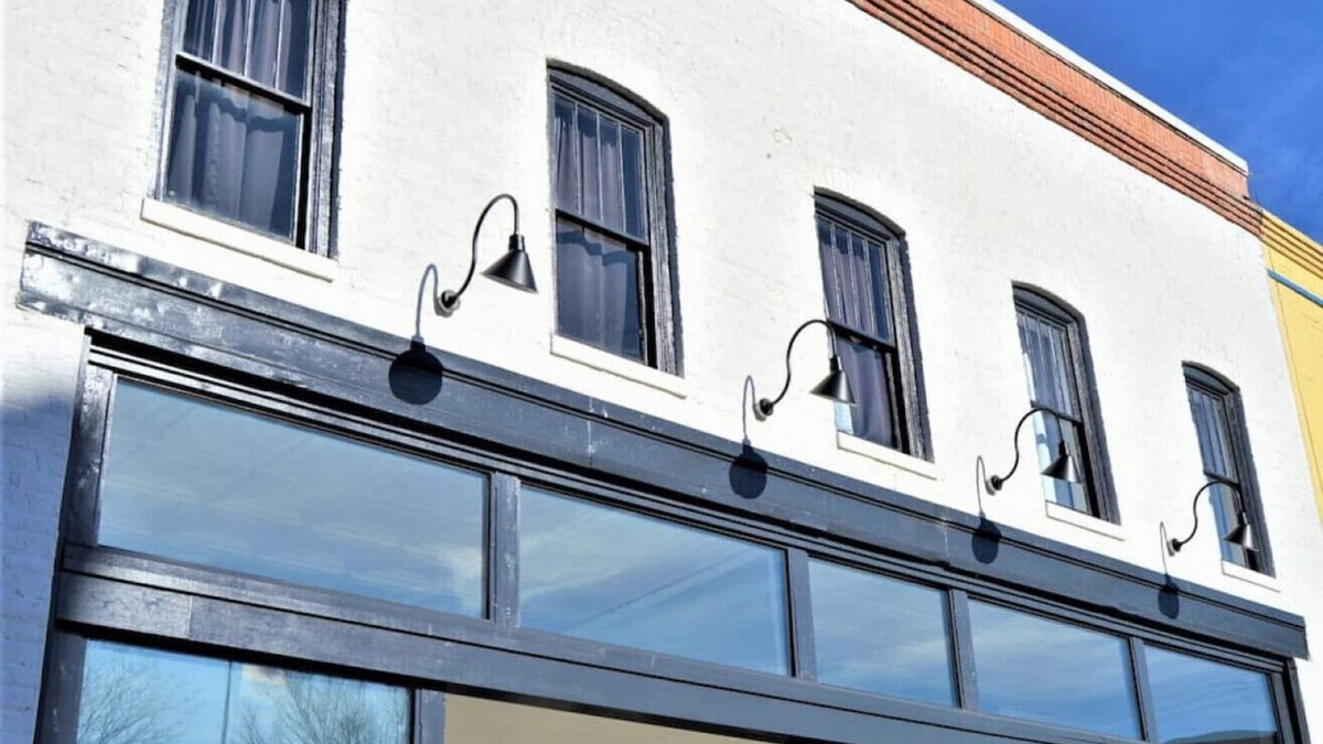 Roxboro Apartment | Historic Court Square Apt