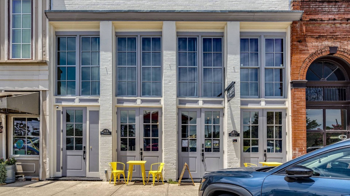 Hutto House | Historic Downtown Hutto Townhome - Modern Comfort Meets Small-Town Charm