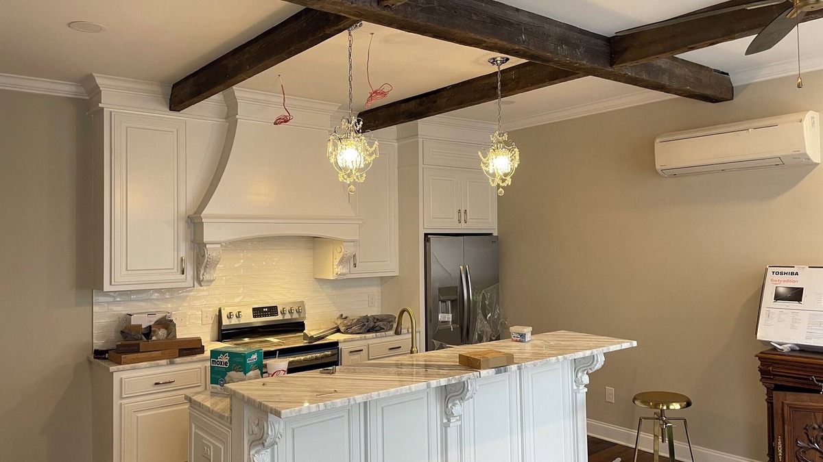Crowley Apartment | Historic downtown Luxury apartment