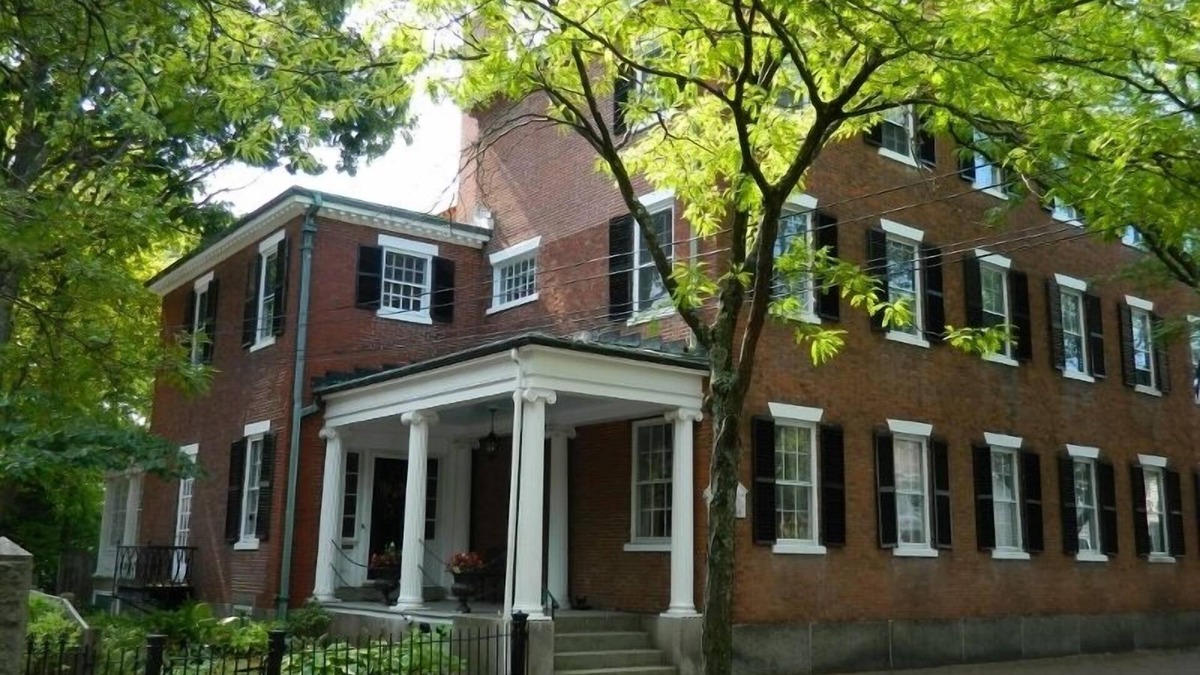 Salem House | Historic Federal Period brick mansion on fabled Chestnut Street, Salem, MA