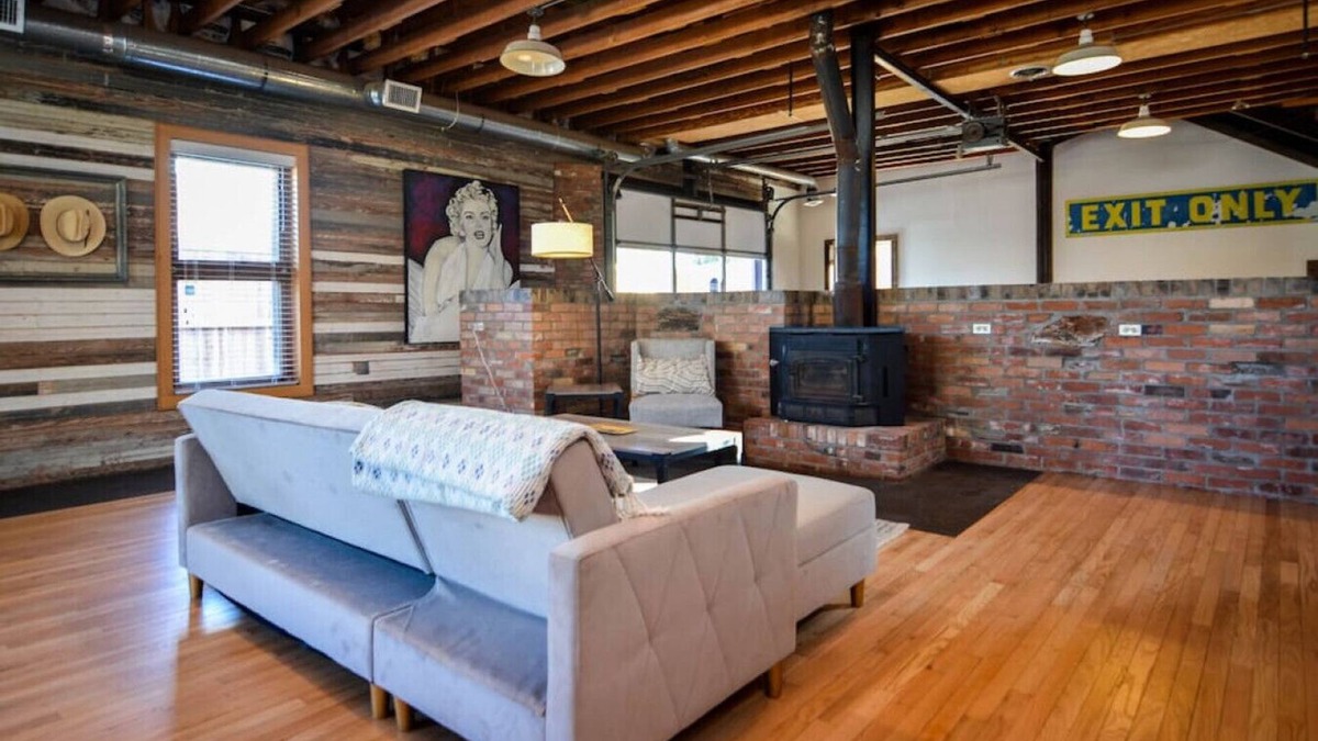 South Overton House | Historic Firehouse - 1BR/1BA - Great Views