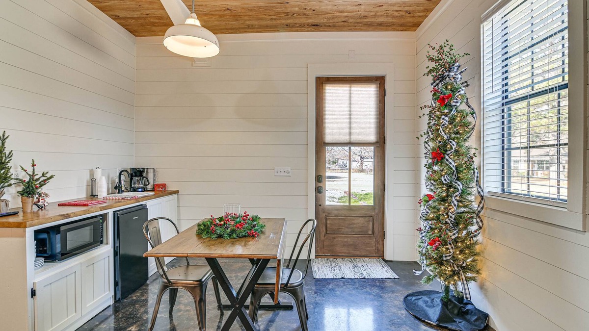 French Camp Apartment | Historic French Camp Studio - Pets Welcome!