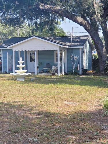Gwaltney Estate House | Historic GWALTNEY HOUSE-Cottage at St Andrew's Bay