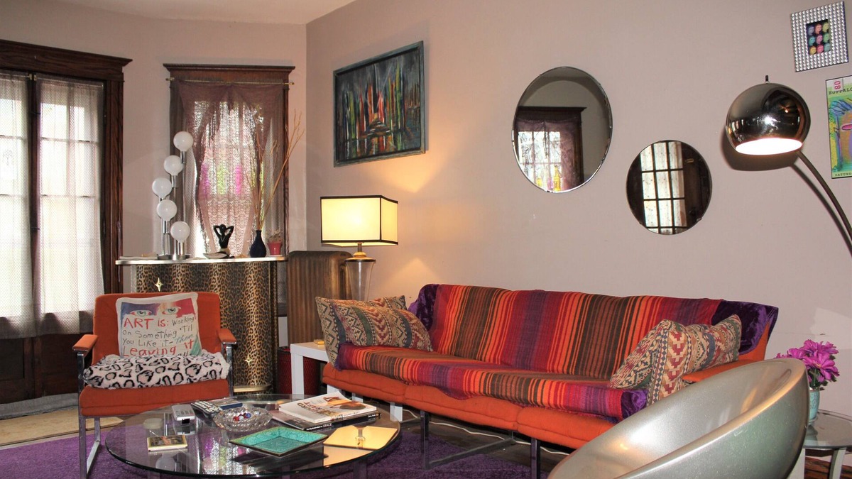 Albright Apartment | Historic home Elmwood Village upper flat