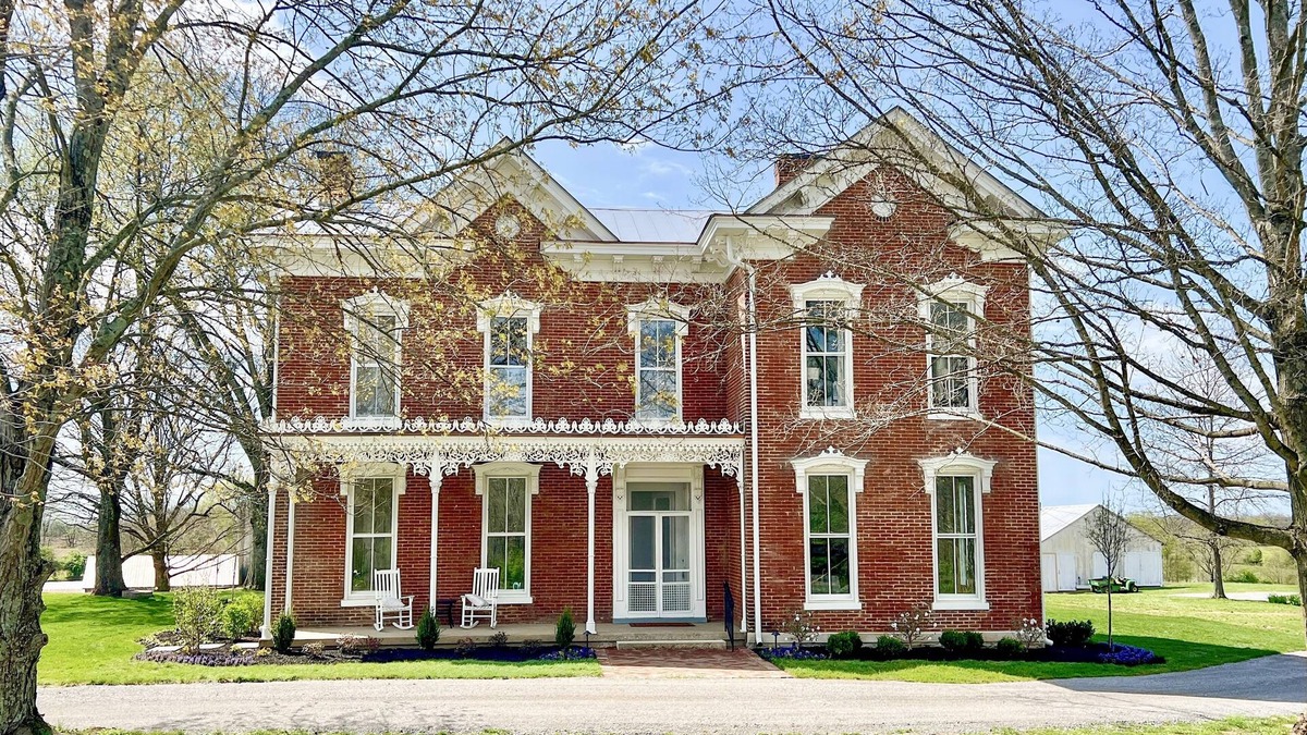 Shelbyville Other | Historic Home Farm Stay in the Heart of Bourbon Country