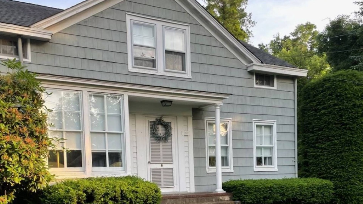 Port Jefferson House | Historic home walking distance to downtown, the harbor, and restaurants!