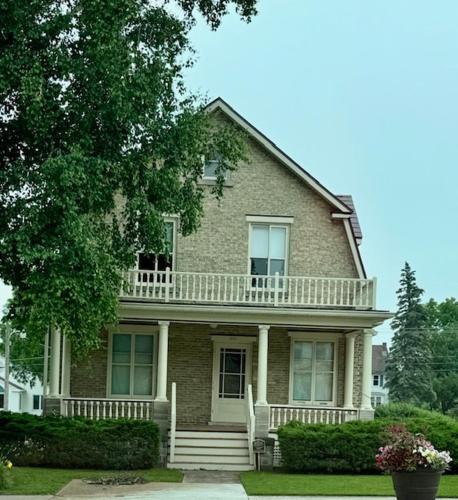 Kiel House | Historic House in Downtown Kiel close to RA