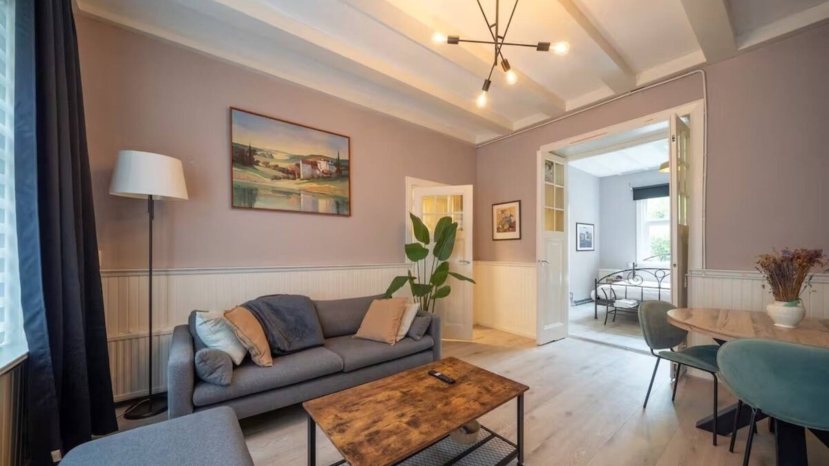 Municipality of Gorinchem House | Historic House with Garden in City Center
