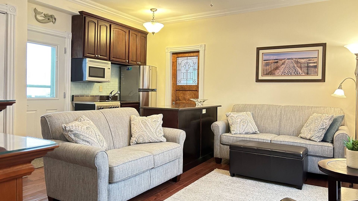 Cape May Condo | Historic Jackson Street just 1/2 Block to the Beach with Ocean Views