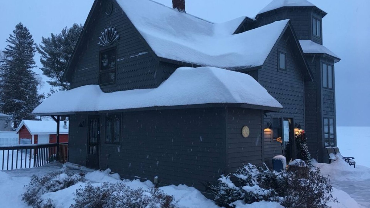 Two Harbors House | Historic Lake Superior Shoreline Home