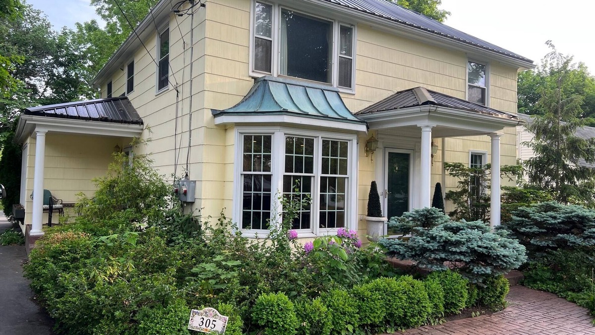 Lewiston House | Historic Lewiston Getaway