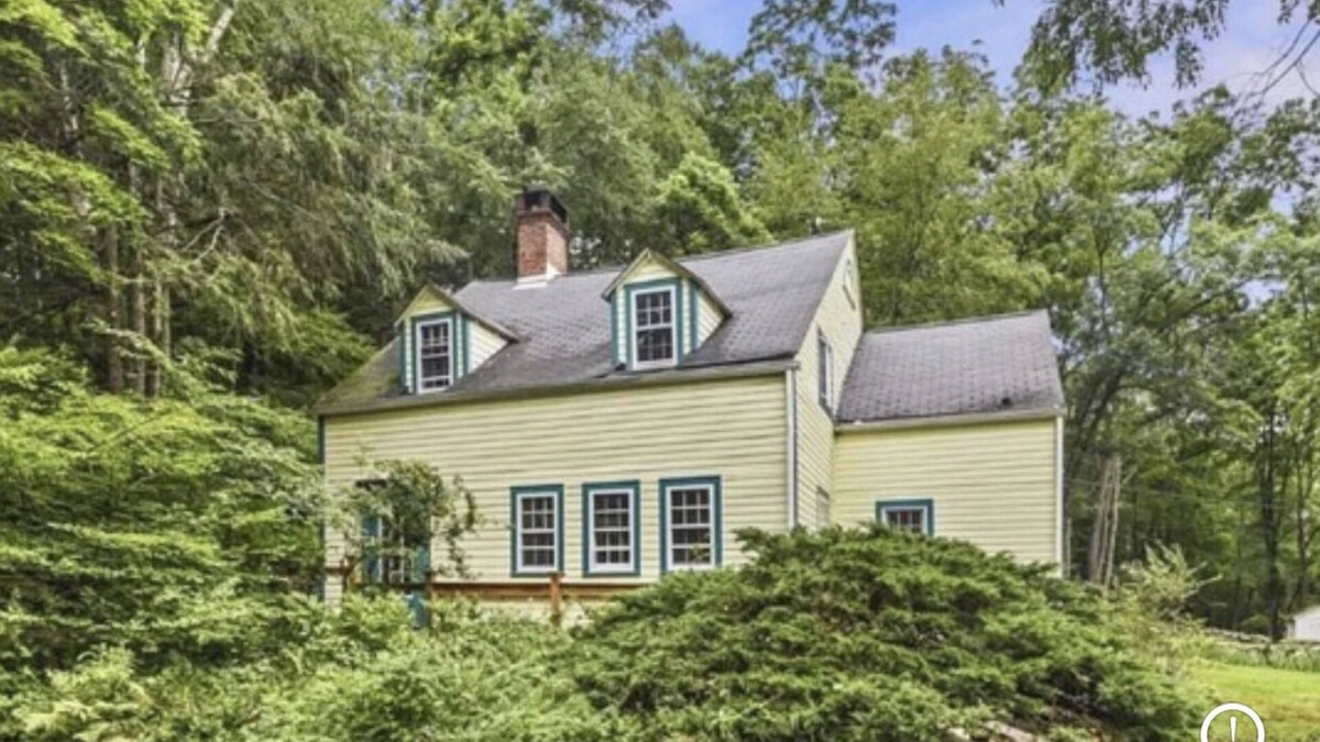 North Salem Other | Historic Luxury Farmhouse with Serene Pond