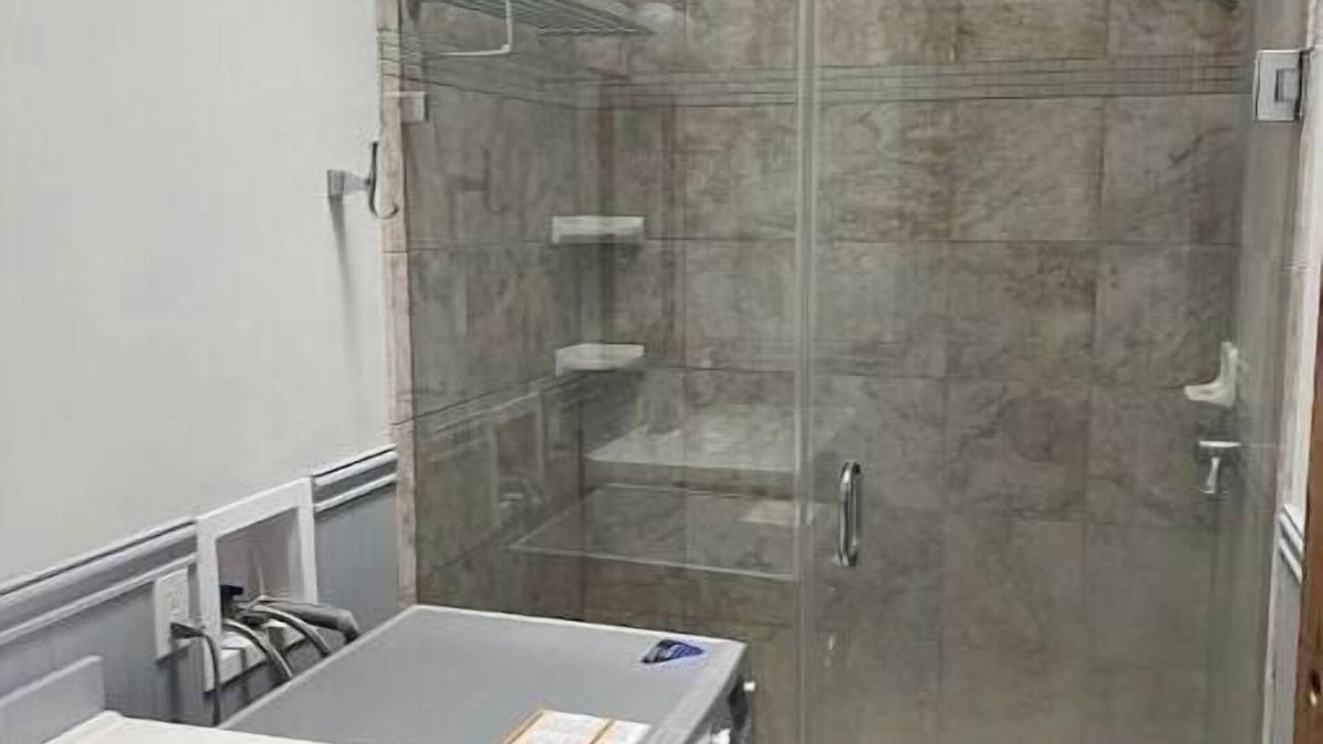 Corning Apartment | Historic Market St Apartment
