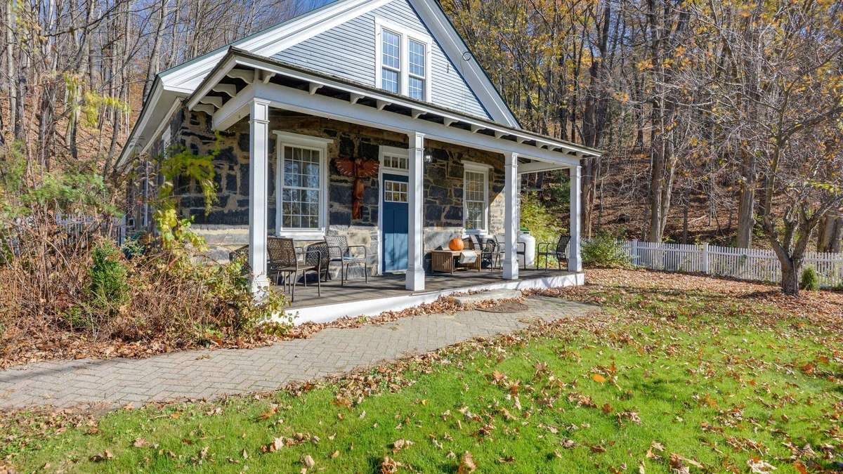 Drewsville House | Historic New Hampshire Home: 1 Mi to Boat Launch