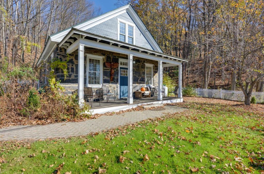 Drewsville House | Historic New Hampshire Home 1 Mi to Boat Launch