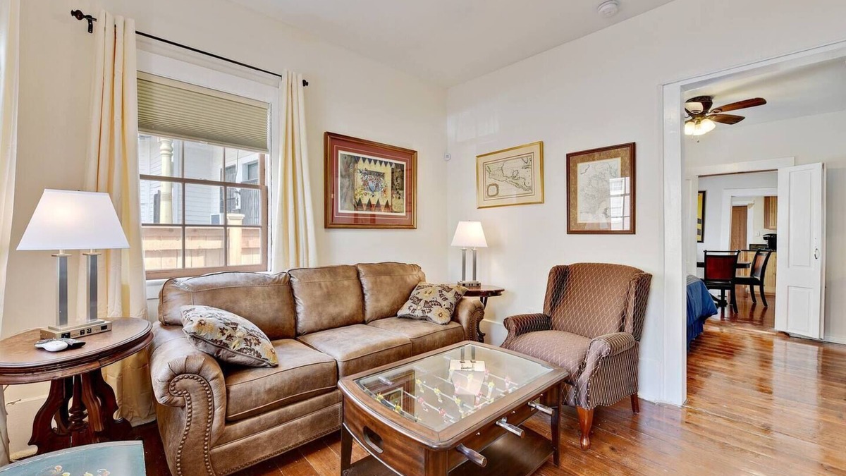Faubourg Lafayette Cottage | Historic New Orleans Cottagenn