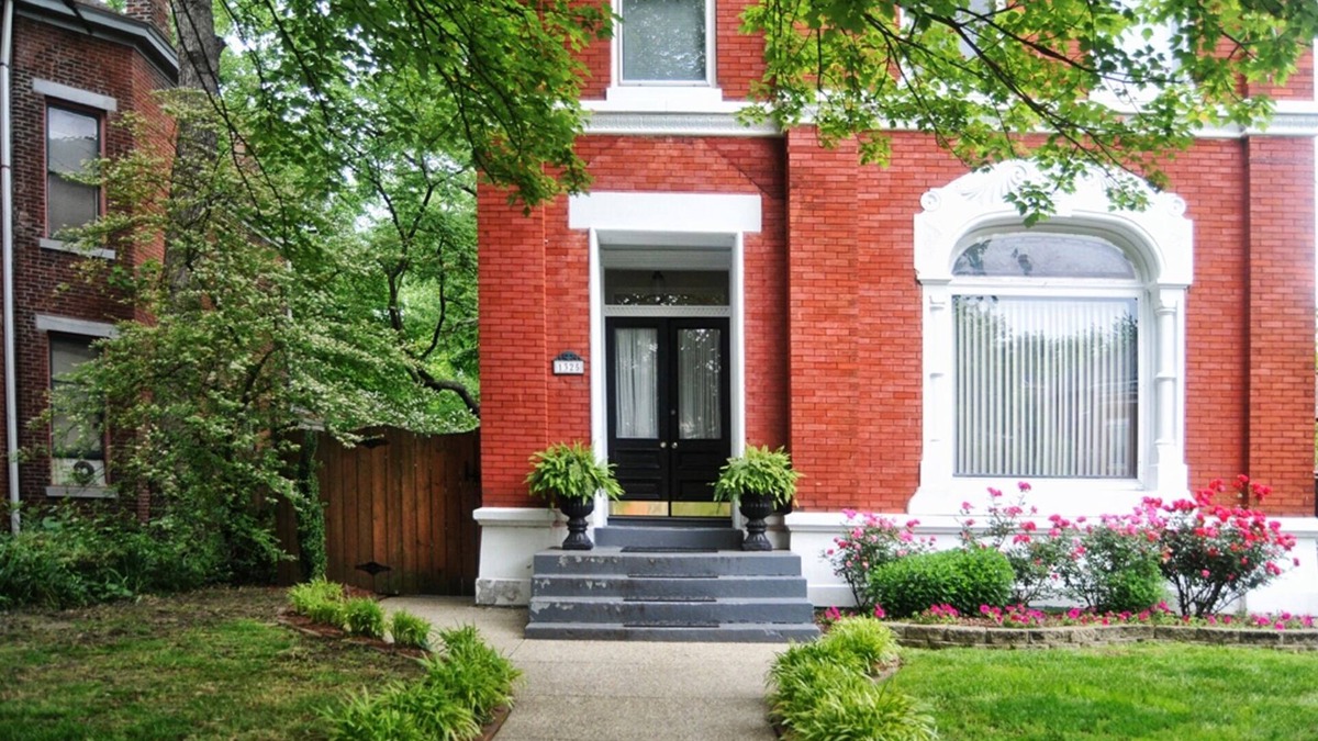 Old Louisville Apartment | Historic Old Louisville