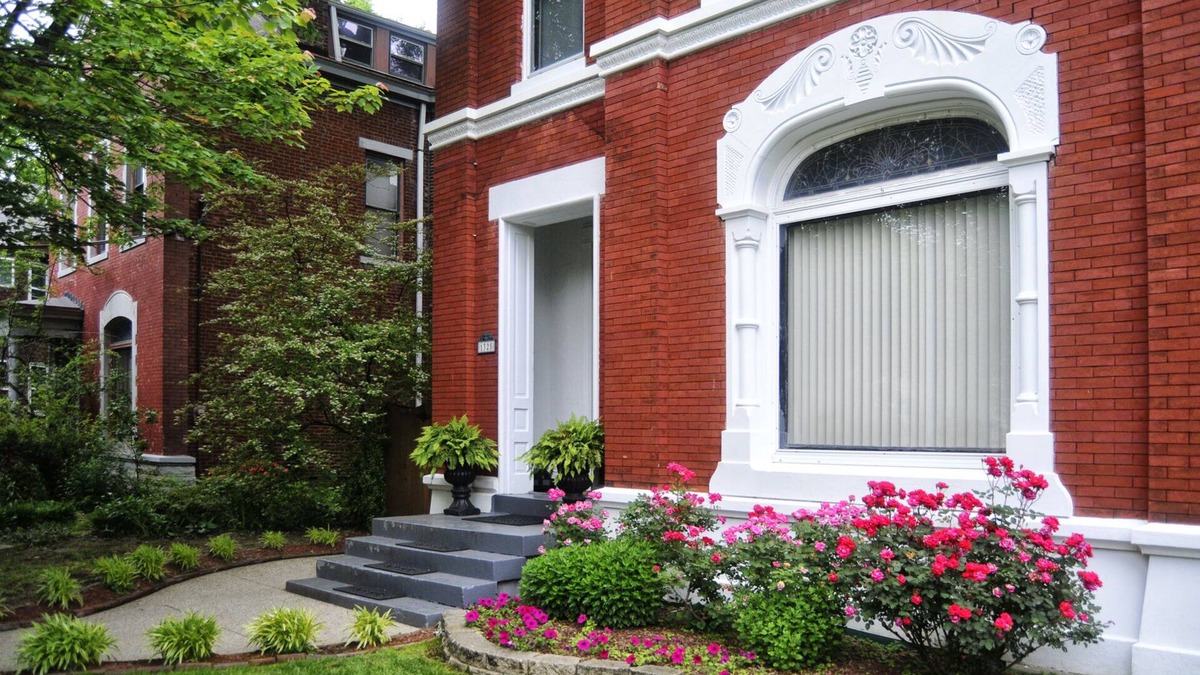 Old Louisville Apartment | Historic Old Louisville