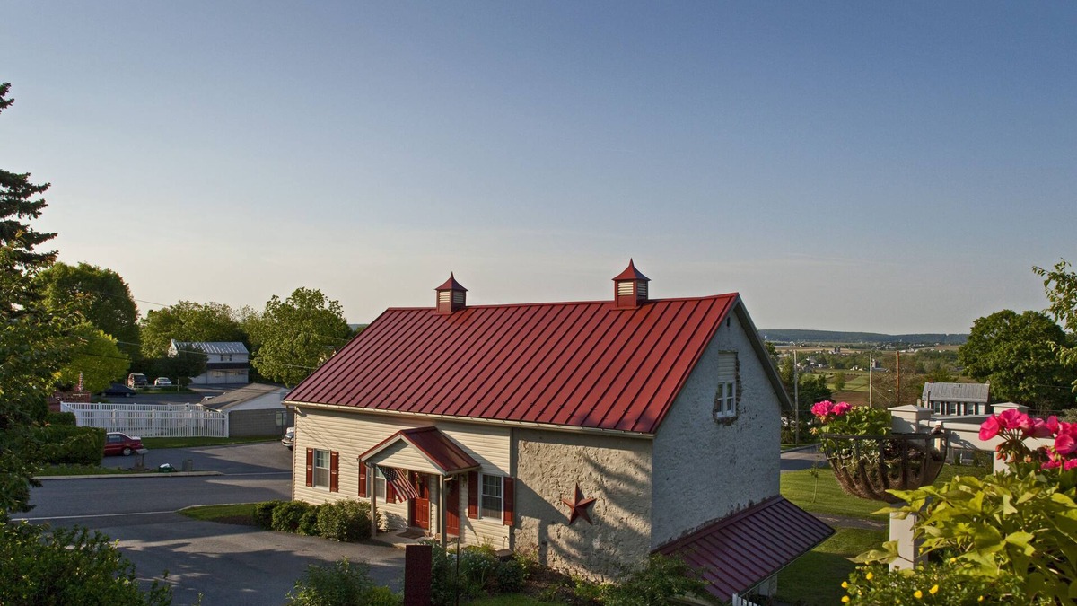 Terre Hill House | Historic Property, Beautiful Views of Lancaster County, Close to Everything!