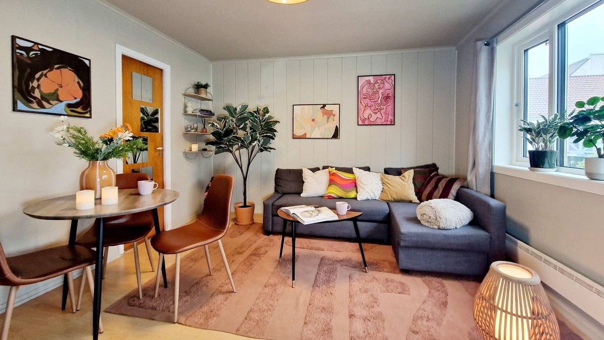Engen Condo | Historic retreat in the middle of town