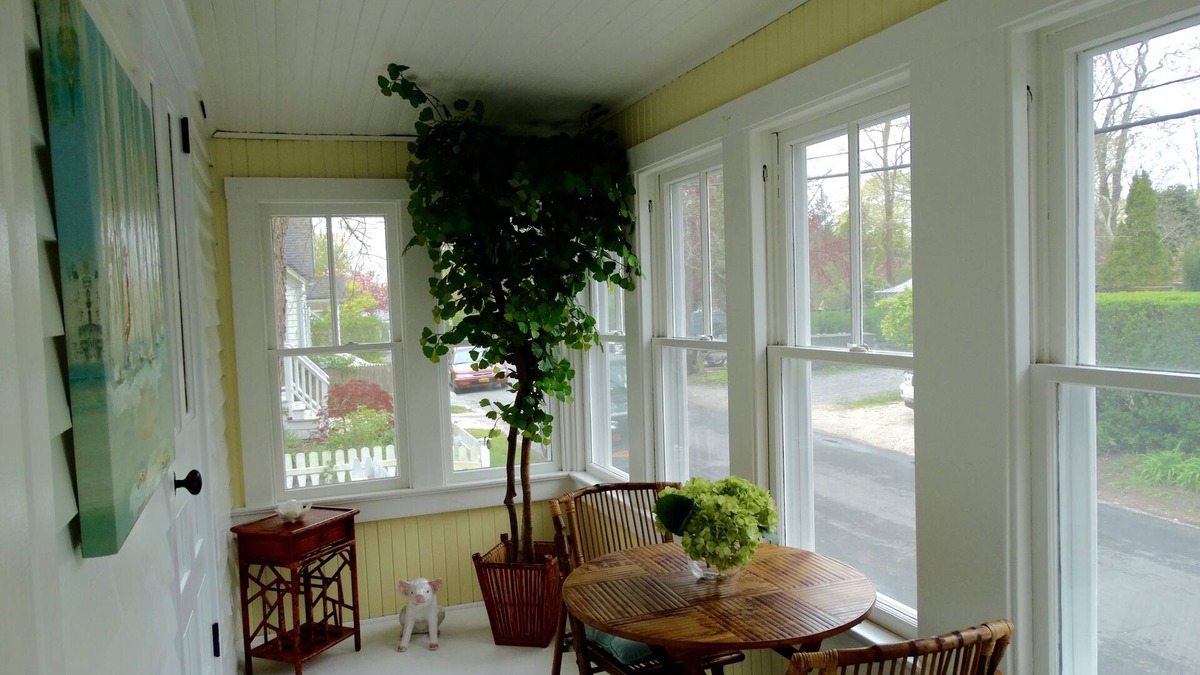 Sag Harbor Apartment | Historic Sag Harbor Village Gem