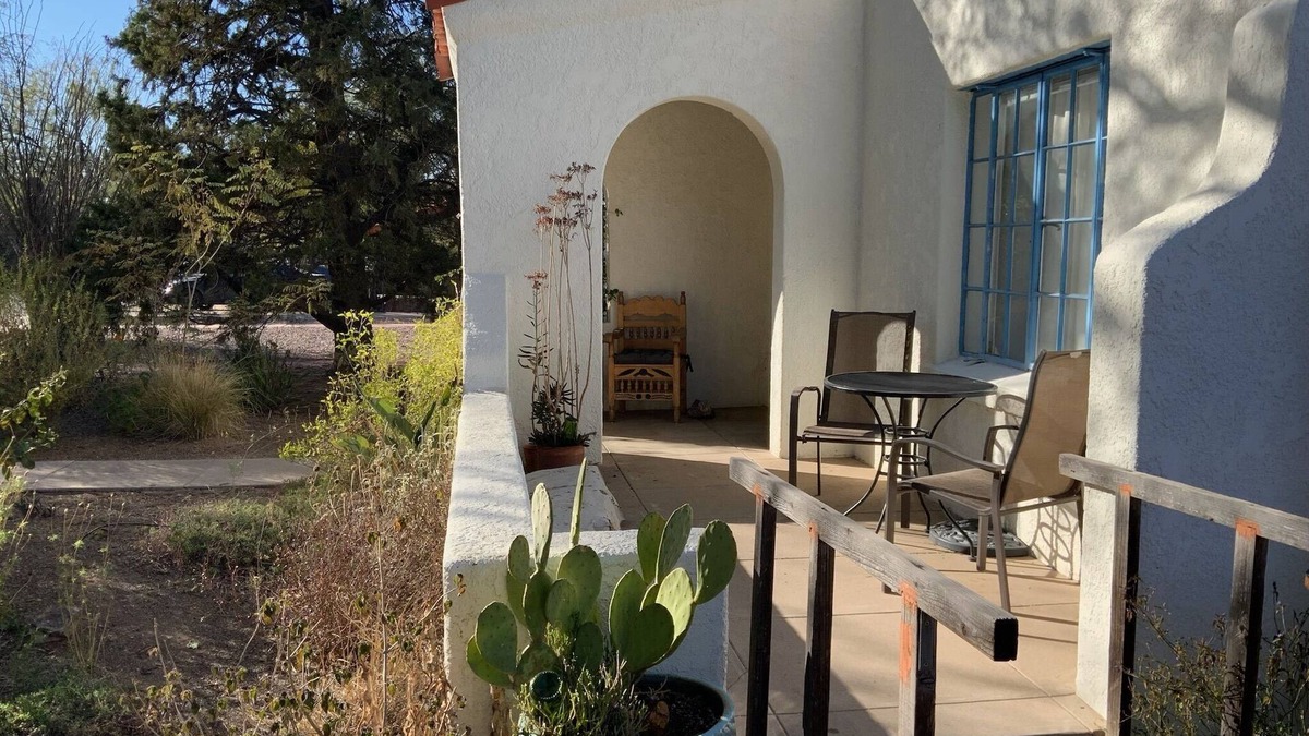 Sam Hughes House | Historic Sam Hughes Charmer. Private yard w fruit trees. Walk to UA.
