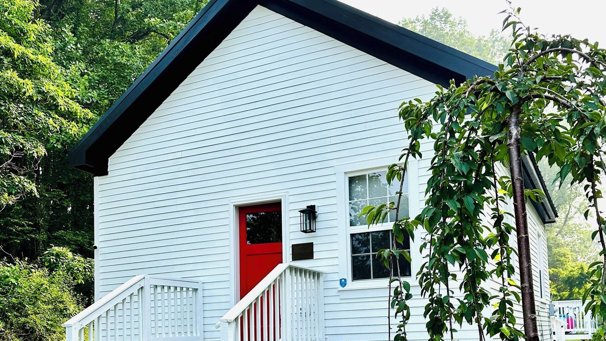Linden Cabin | Historic Schoolhouse in Linden w/Pool & Hot Tub - Close to wineries & more!