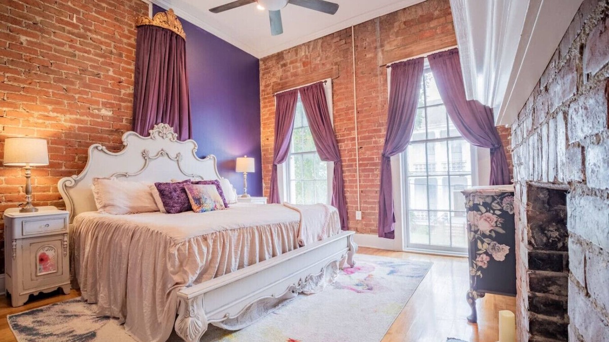 Faubourg Lafayette House | Historic Stylish Townhouse | Steps to Streetcar