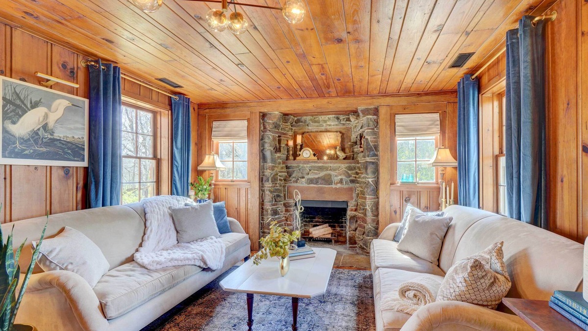 Crossville Cabin | Historic Tennessee Vacation Rental on Homestead