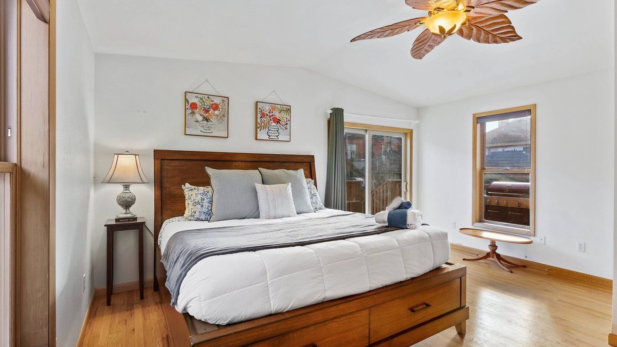 Idaho Springs Apartment | Historic Victorian - 2 Bedroom Home with Parking off Main Street