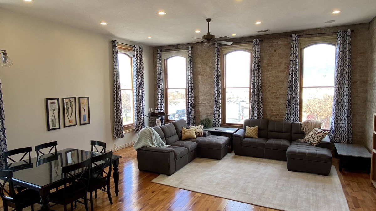 Ogden Apartment | Historical 25th St. Loft Apt