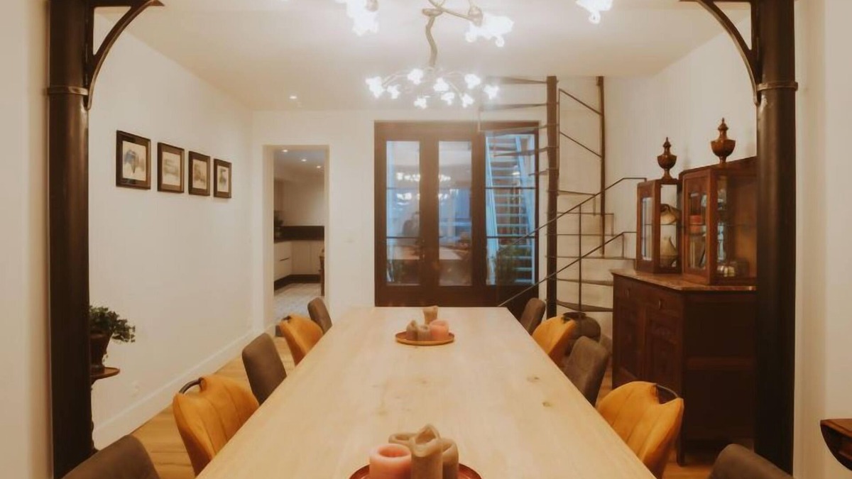 Blankenberge House | Historical and spacious "Villa Anaïs" by Interhome