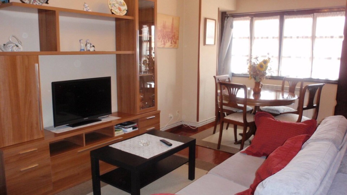 Old Town Apartment | Historical Center, Together City Hall, Cathedral and Fontán, Wiffi