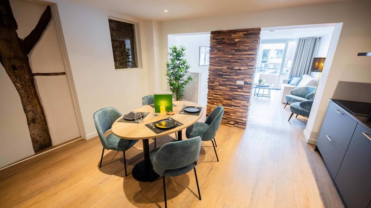Eindhoven City Center Apartment | Historical City Retreat with Sauna option (R-51-B)