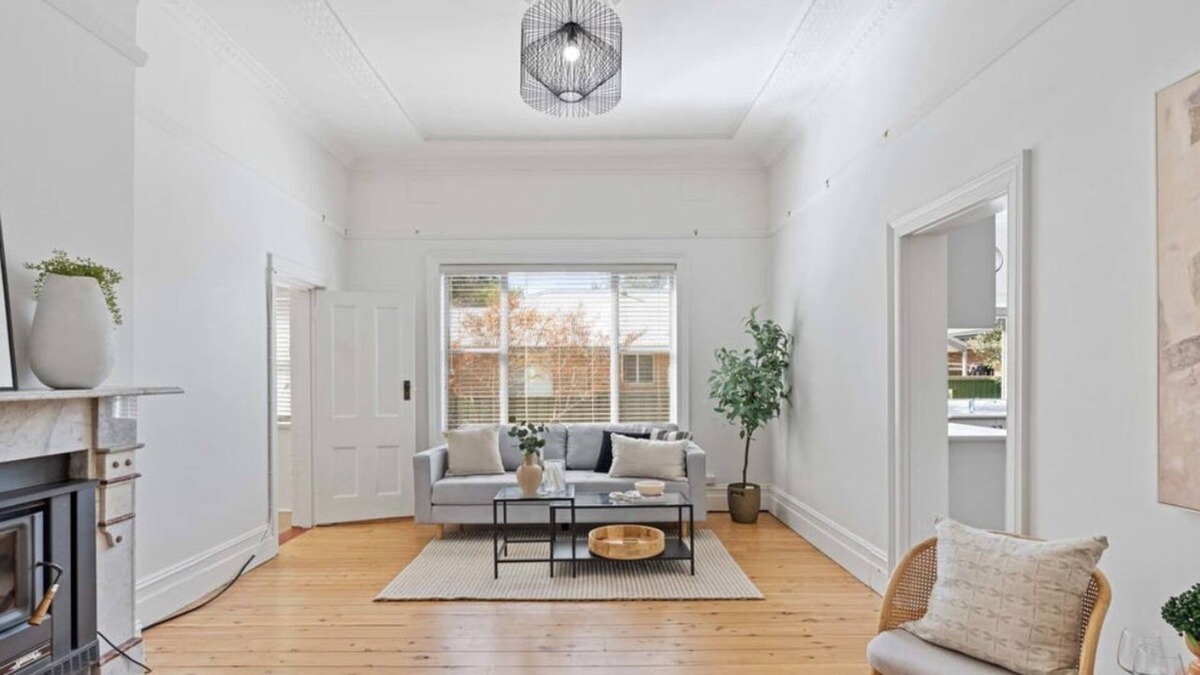 Orange House | Historical cosy oasis | Orange NSW