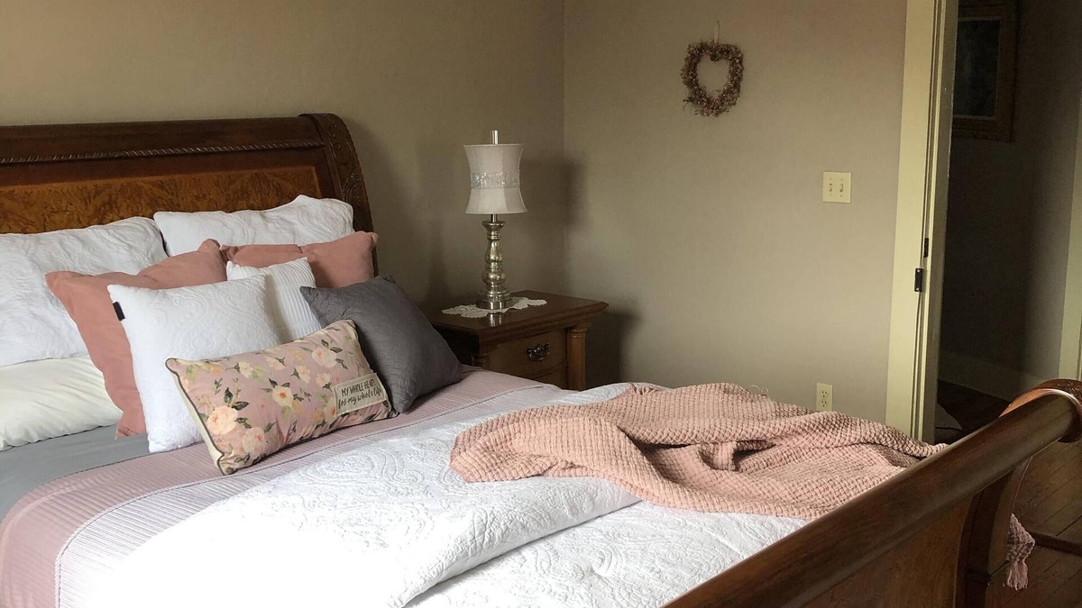 Washington House | Historical home in Downtown Washington