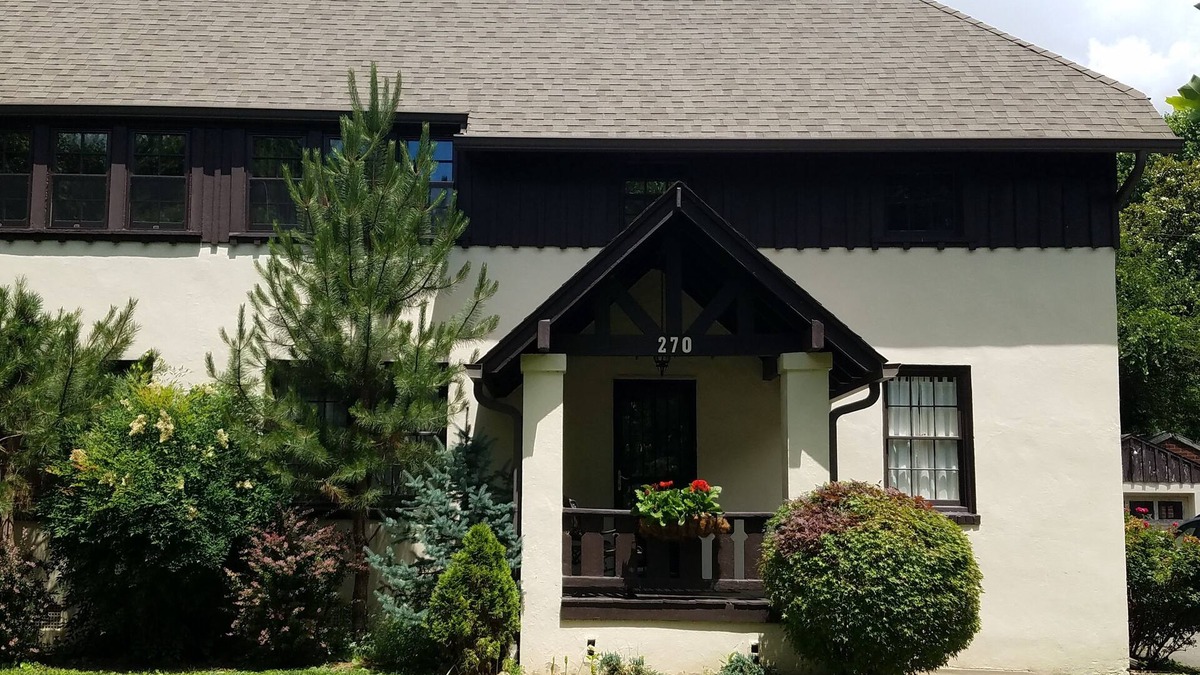 Kingsport Cottage | Historical home in downtown Kingsport