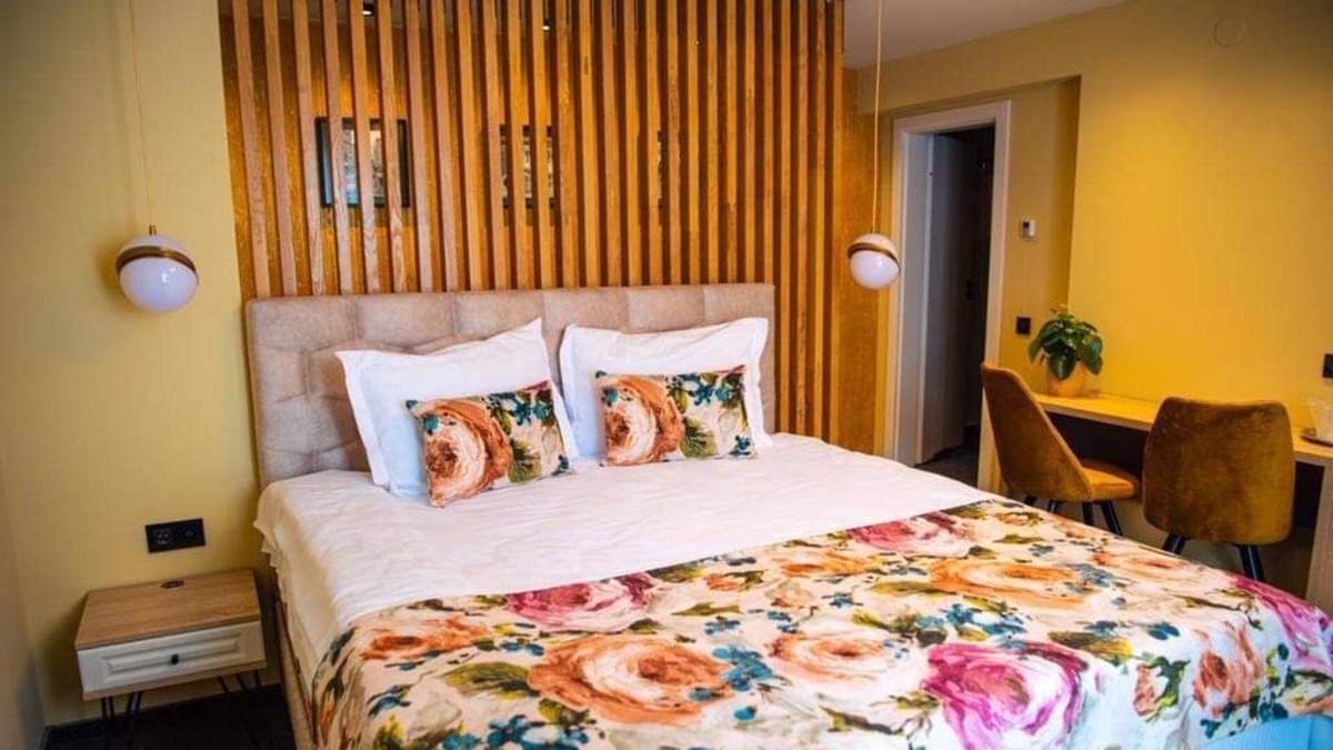 Cluj-Napoca City Centre Bed & Breakfast | Historical