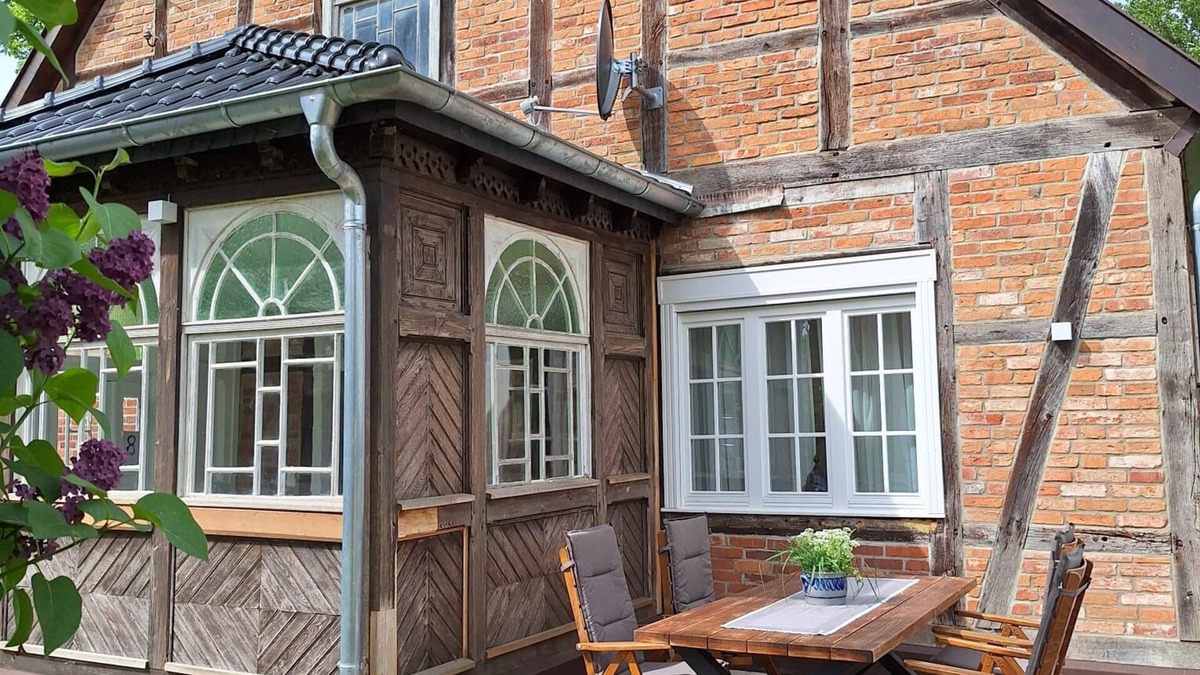 Breetz House | Historisches 5 Gutshaus am Fluss mit Panoramablick und Riesigem Grundstück