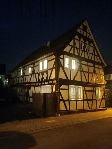 Wasserlos Apartment | historisches Fachwerkhaus